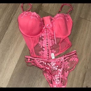 Enchanted Two Piece Lingerie Set size 42D Pink